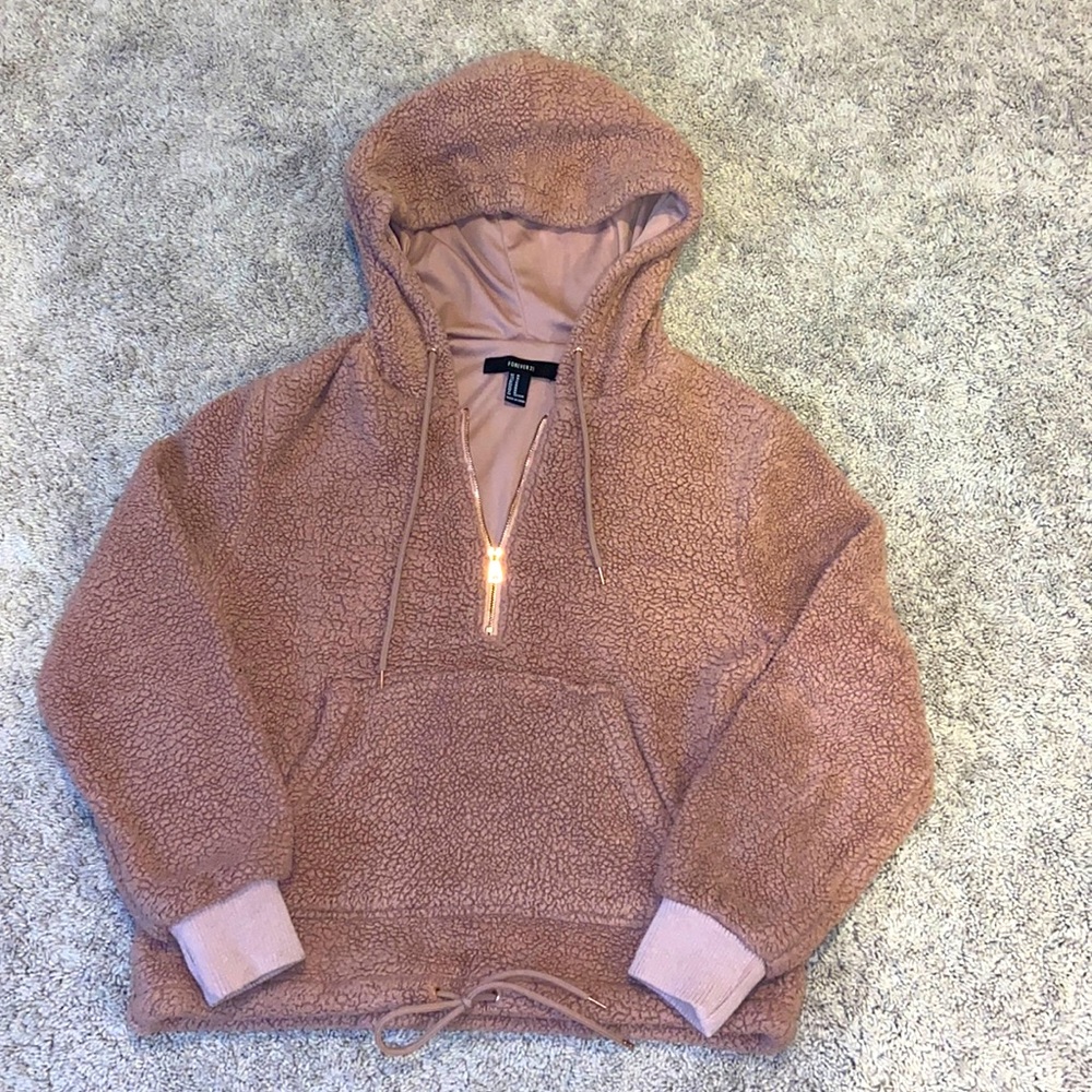 Sweatshirt pullover.